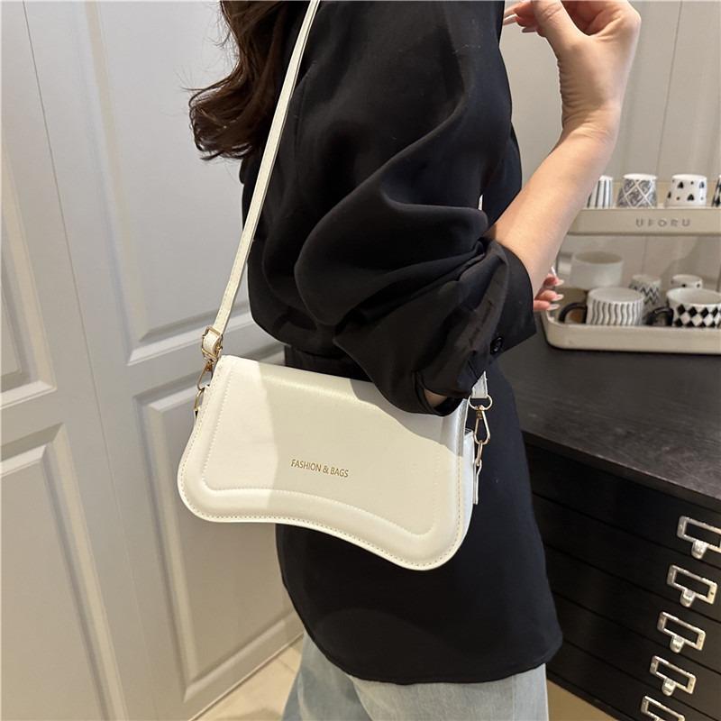 Textured hand-held underarm bag summer new fashion messenger bag solid color commuter retro shoulder bag women