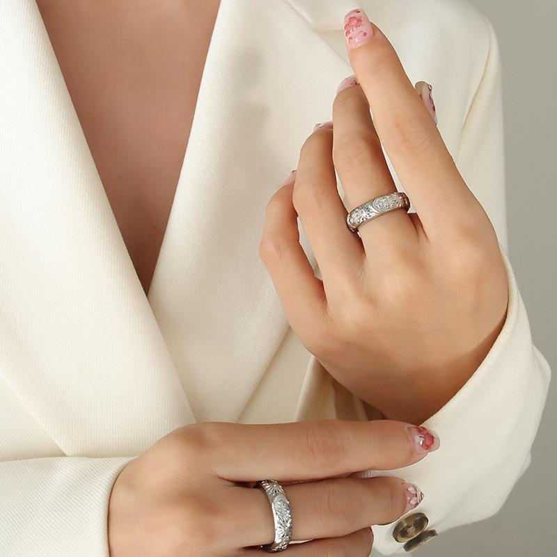 Retro Sun & Moon Zircon Ring: 18K Gold-Plated Titanium Steel for Men & Women
