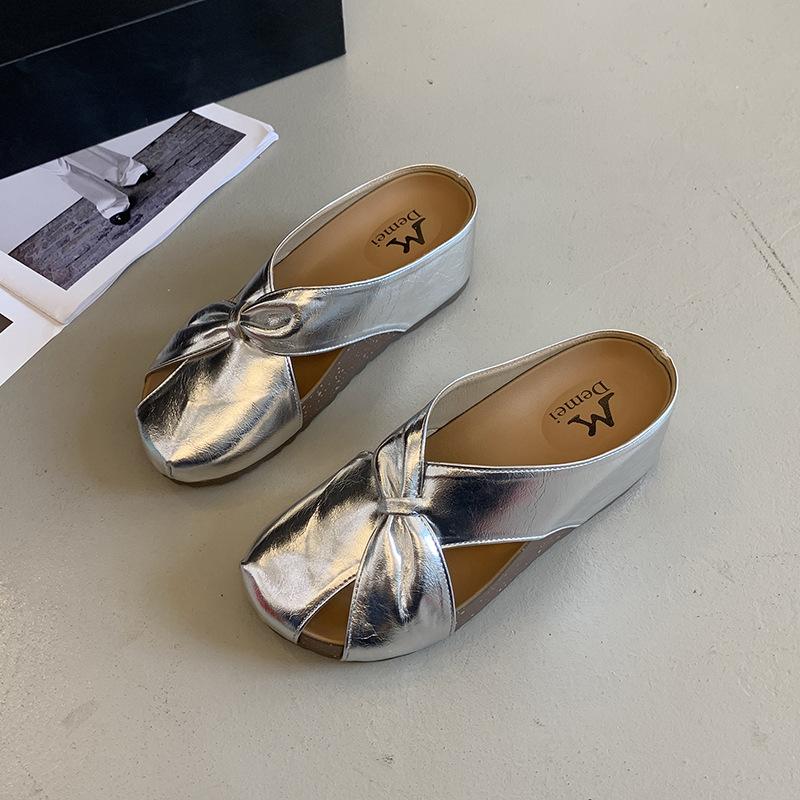 

Wedge heel bag head half drag women s outer wear 2025 spring new retro non-slip comfortable one-pedal versatile Roman sandals 39