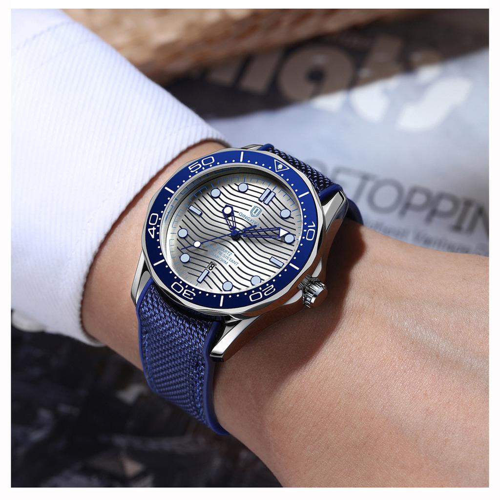 Men's Diver Style Quartz Watch with Luminous Hands Auto Date Waterproof Stainless Steel/Rubber Band Wristwatch
