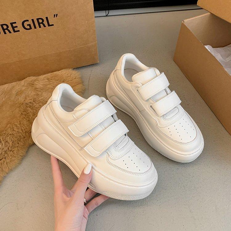 Leather thick sole 2025 little fat ding~ Velcro thick sole heightening velvet casual shoes board shoes women's little white shoes women