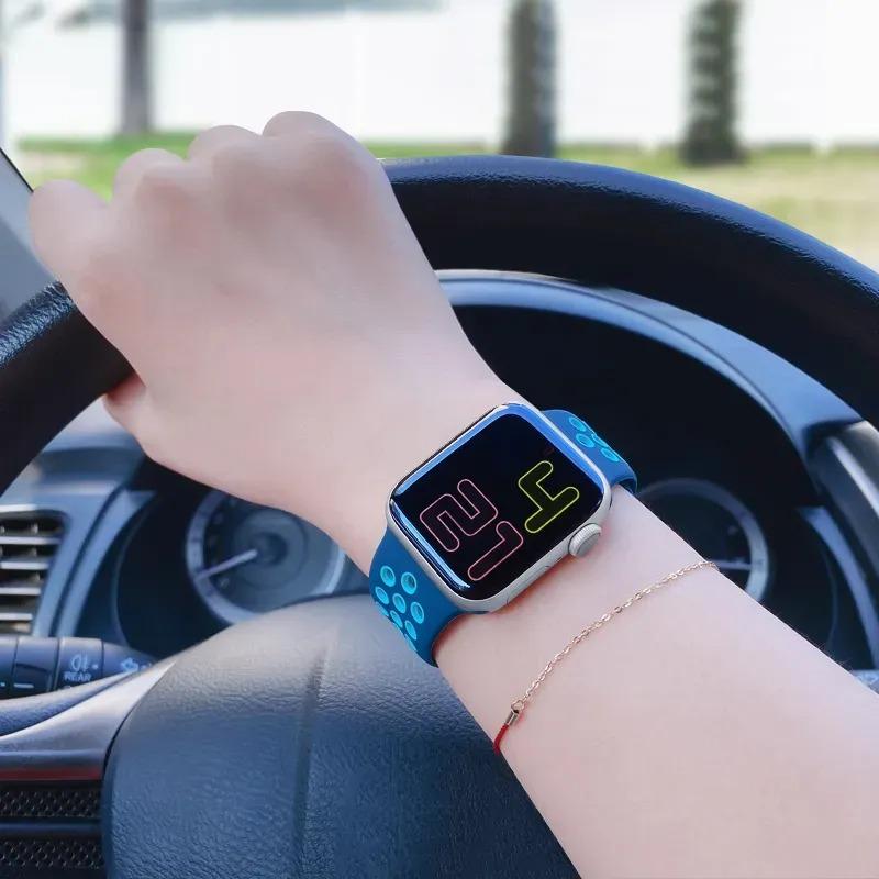 Silicone band For Apple Watch 11 strap 44mm 40mm 45mm 41mm 42mm 46mm correa bracelet iWatch Series 10 8 SE 3 6 7 9 Ultra 2 49mm