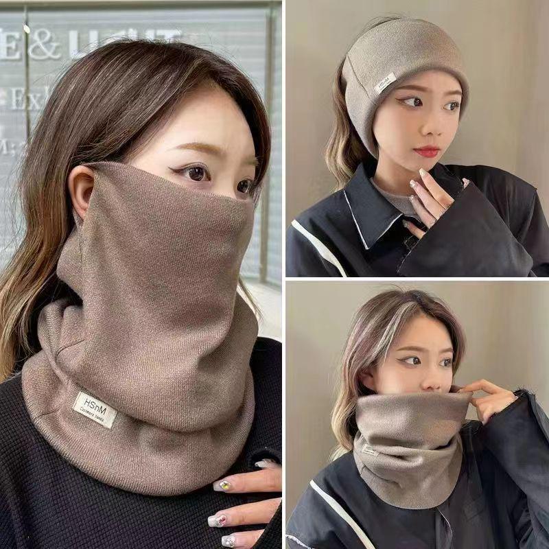 

Versatile Neck Warmer & Ear-Hook Face Mask for Autumn/Winter - Windproof Scarf & Cycling Gaiter