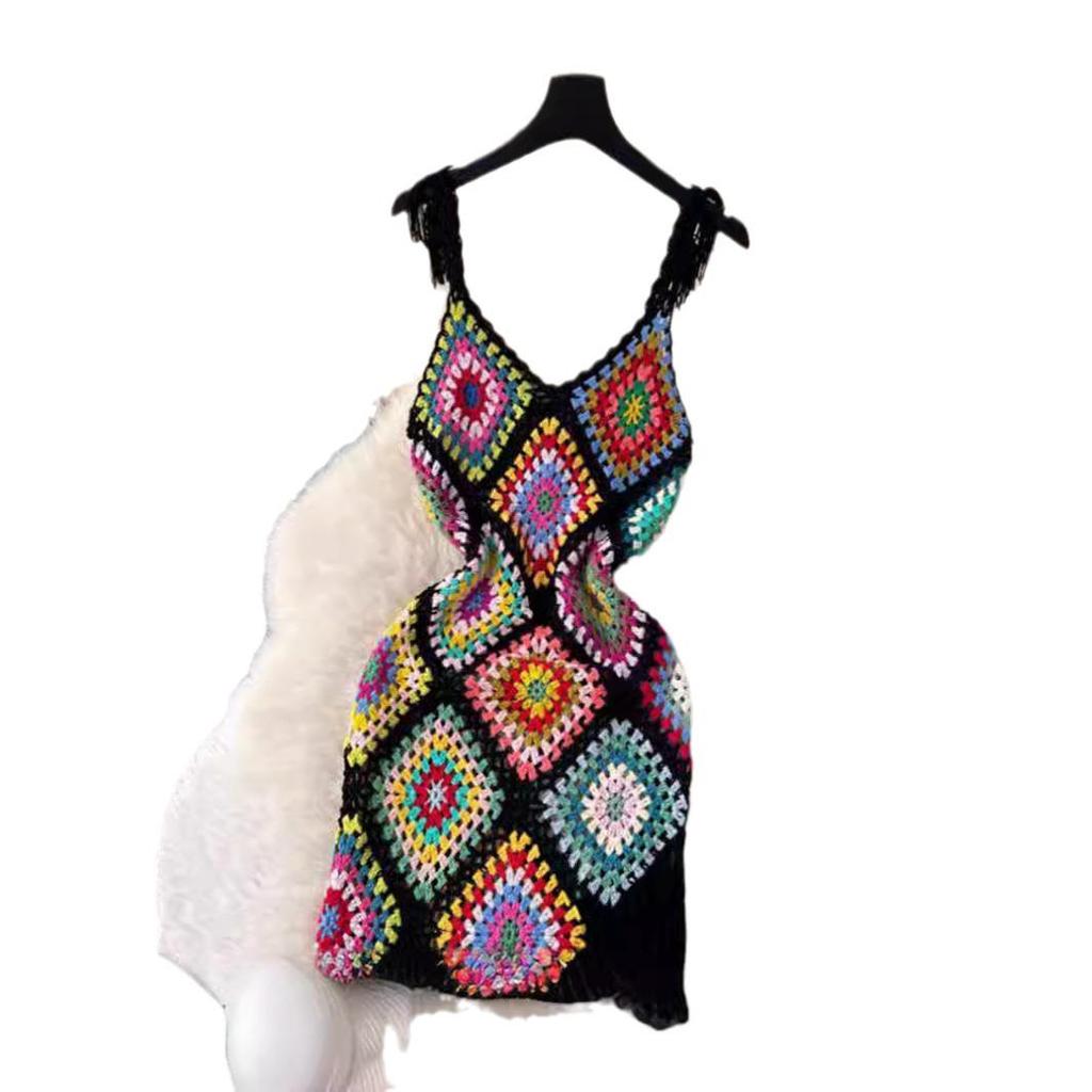 Böhmisches Ethno Häkelkleid mit Quasten und Spaghettiträgern für Damen