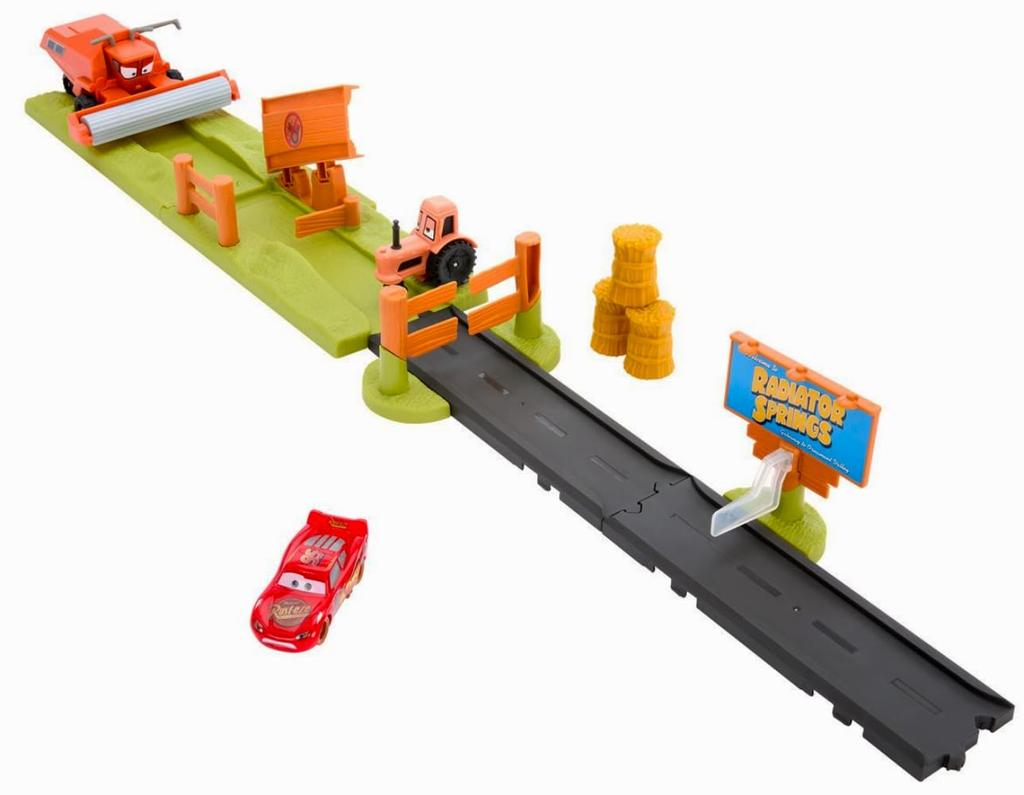 Cars 2024 Mattel 1:55 Character Car Frank Escape and Stunt Race Playset Disney Pixar Diecast Model Car Movie Animation FRANK ESCAPE AND STUNT RACE
