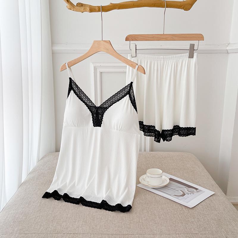 

Women s Plus Size Lace Camisole & Shorts Set with Removable Bra Pads One Size