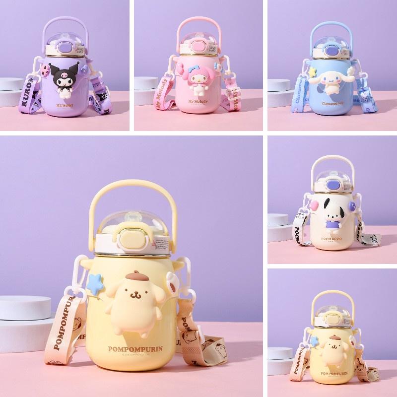 Hochwertige Wasserflasche im Cartoon-Stil mit tragbaren und isolierenden Eigenschaften