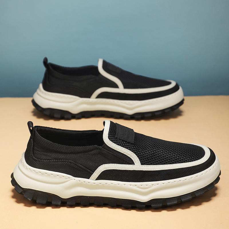 Spring and Summer New Breathable Mesh Casual Men's Thick-soled Non-slip Waffle Shoes Closed-toe Sports Shoes Fashionable Men