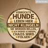 2D Flat Funny German " Leben Hier" Round Wooden Hanging Sign, Do Not Ring Doorbell Funny Warning Decorative Sign Suitable for Decorating Courtyards