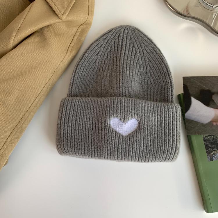 Cute embroidered love wool hat women's autumn and winter warm casual versatile student knitted hat show face small cold hat