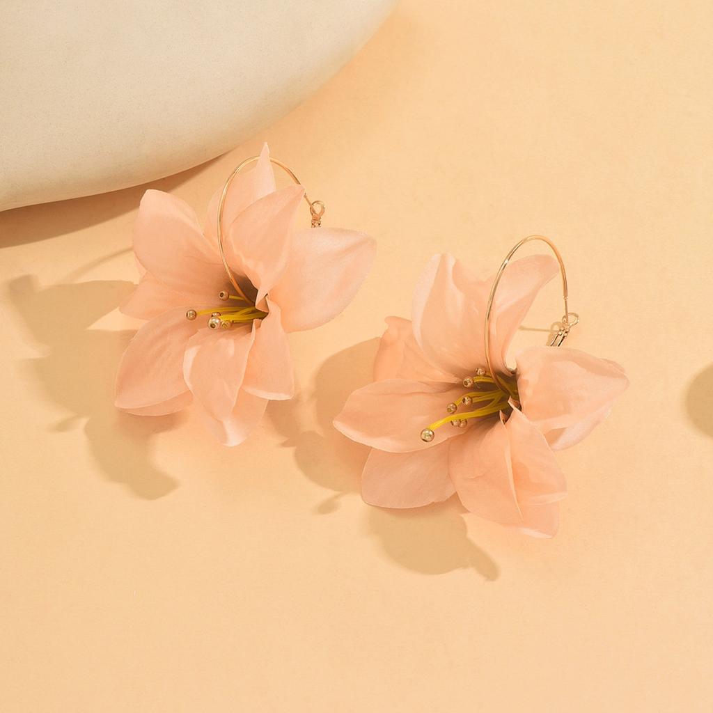 Simulation flower earrings temperament less heart flower earrings