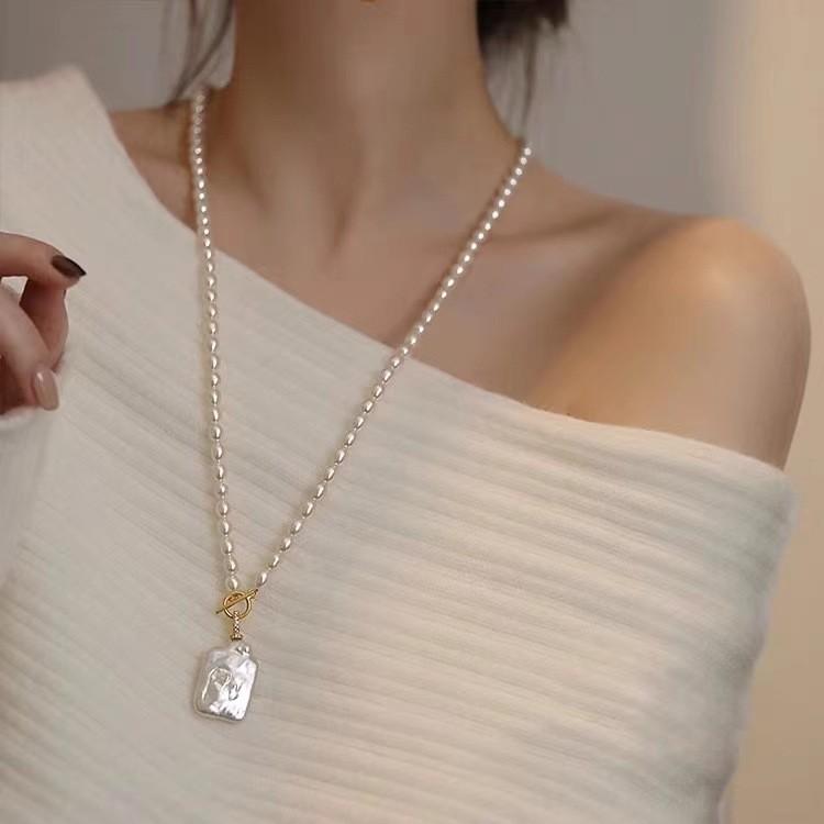 Natural Baroque Pearl Necklace for Women, Hand-woven Long Sweater Chain, Light Luxury and Popular Niche Long Accessories