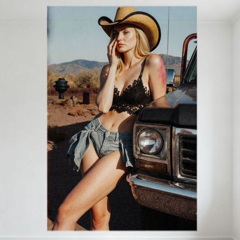 

Sexy Blonde Woman Desert Truck Scene Rustic Tin Sign Vintage Metal Poster for Bar Home Cafe Wall Decor 8x12 Inch 20x30cm（7.8x11.8inch）