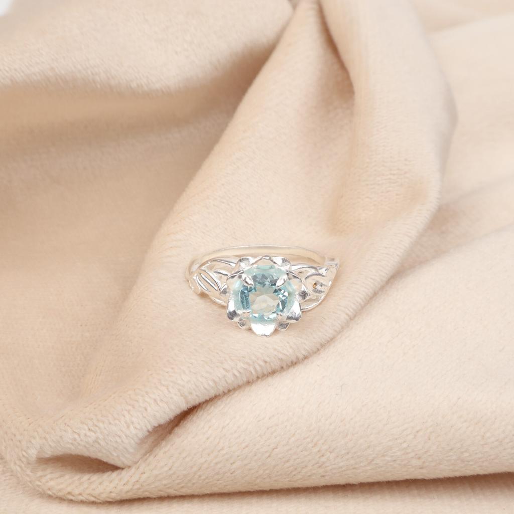 Natural Sky Blue Topaz Gemstone 925 Sterling Silver Jewelry Ring Gift For Women CZR-2-12