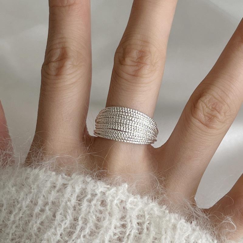

Wide Metal Bracelet Multilayer Wires Open Adjustable Cuff Bangles for Women Fashion Personality Luxury Jewelry Accessories Gift
