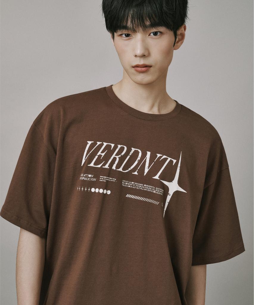Beodeonteu Flash Logo Short Sleeve T-Shirt [Choco Brown]