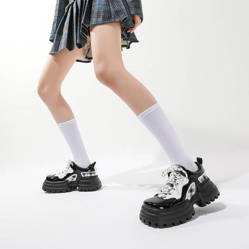 Chunky Platform Leather Shoes Women Retro College Style Casual Loafers Sporty Dad Shoes New Arrival