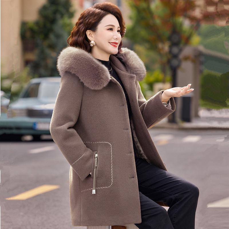

Mom s Winter Velvet Wool Coat: Mid-Length, Warm Cotton Jacket for Mature and Elderly Women XL (up to 105 lbs)
