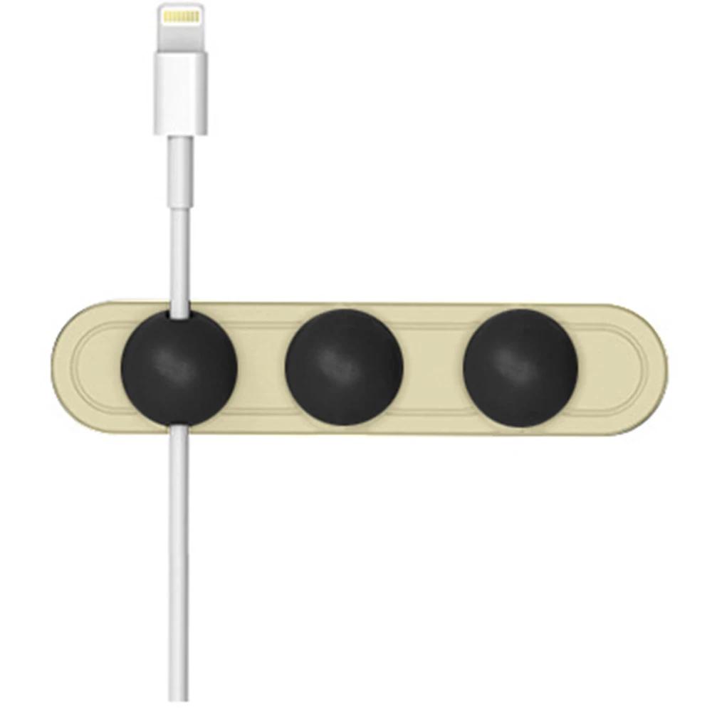 Nuovo Avvolgicavo Magnetico Universale Clip per Cavo Dati USB Organizer Autoadesivo Protettore Gestore Cavi da Tavolo/Auto Supporto di Archiviazione