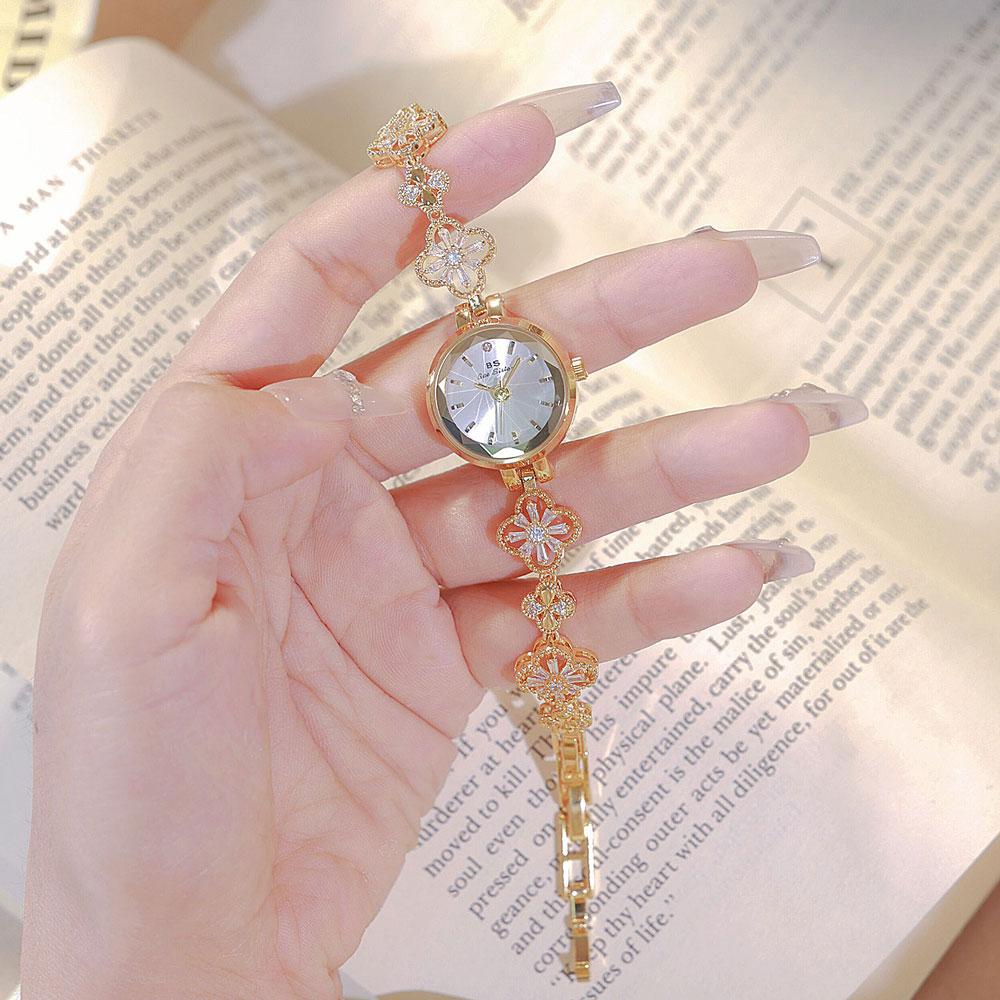 Women’s Watch Elegant Lucky Four Leaf Clover Natural Shell Dial High Quality Quartz Bracelet Wristwatch Fashion Girls Gift