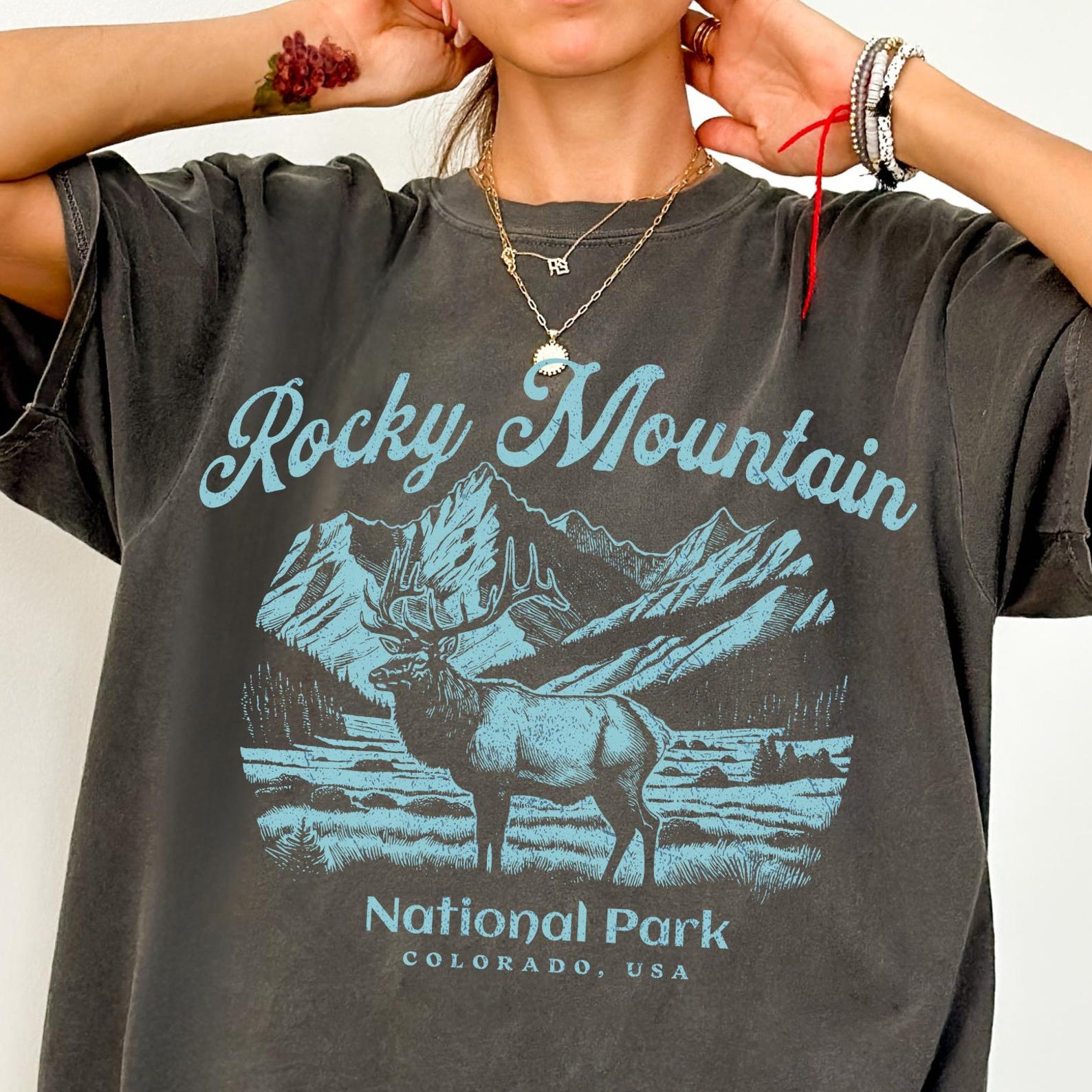 Vintage Rocky Mountain National Park Comfort Colors® Shirt, Oversized Retro National Park Graphic Tee, Colorado Hiker Outdoors Nature Shirt M