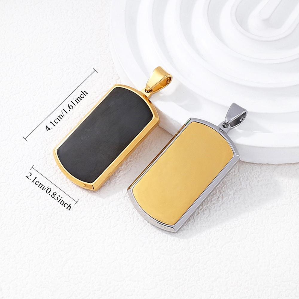 Simple rectangular pendant, glossy tag, black and white two-color men's and women's fashion personalized jewelry.