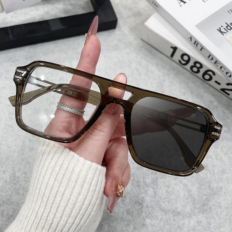New Square Pochromic Sunglasses Women Men Rectangle Sun Glasses Female Oval Eyewear for Male Female Eyeglasses
