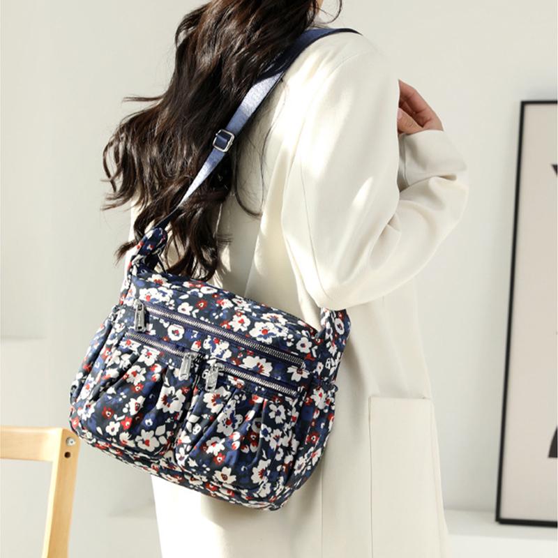 2025 New Printed Nylon Shoulder Bag Multi-pocket Large-capacity Lightweight Waterproof Crossbody Bag and Multi-layered Middle-aged Mother Bag