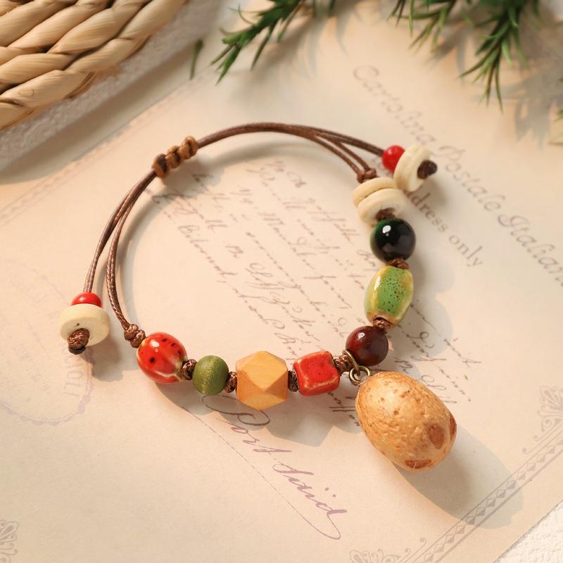 Retro Natural Plant Fruit Bracelet Hand Woven Acorn Hand Rope Women's Niche Literary Bracelet
