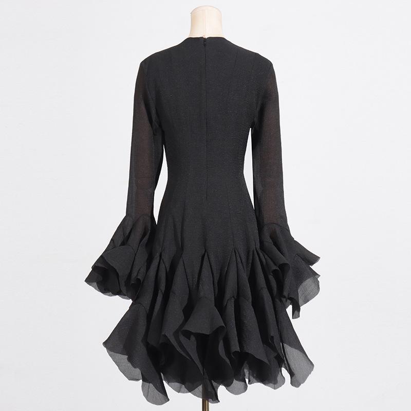 2025 Summer Women's Ruffle Design Waist-Slimming Flared Sleeve Dress