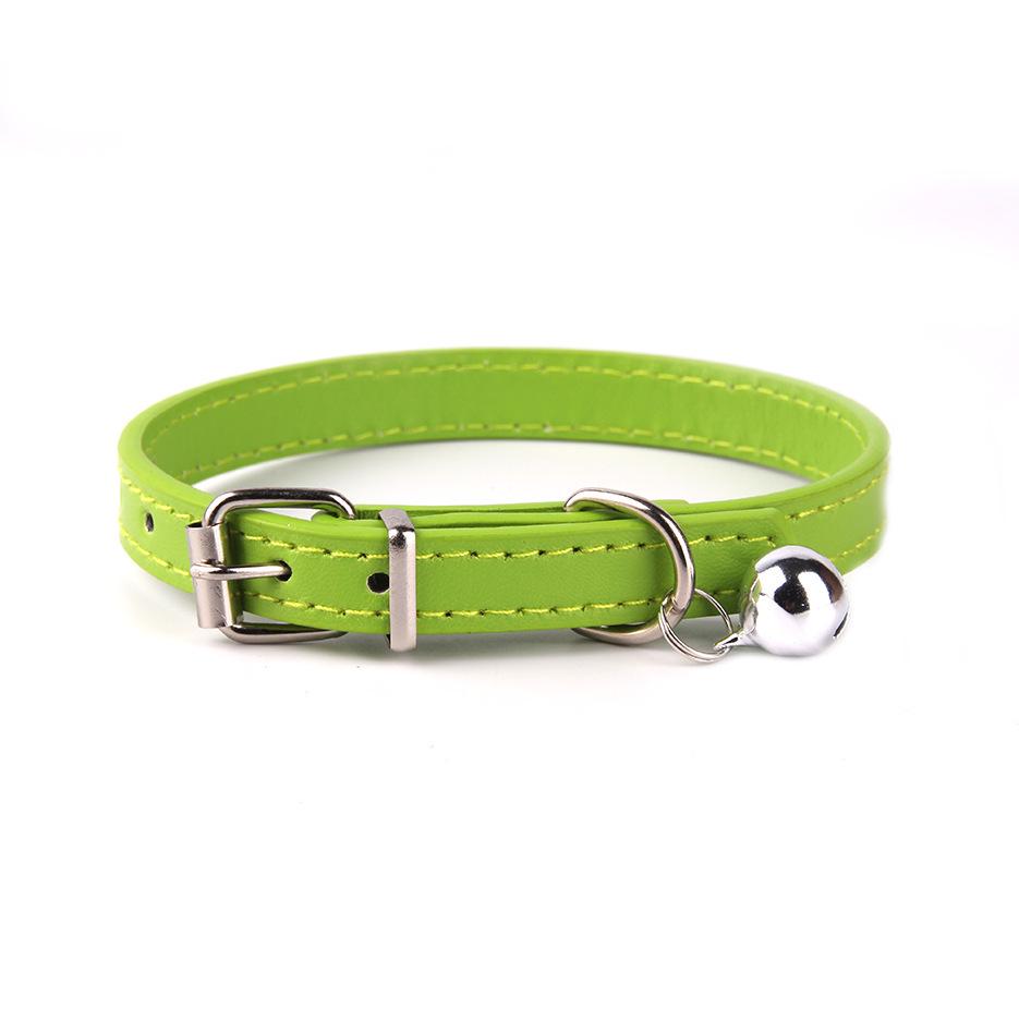 Crosspu Mehrfarbiges Lederhunde Halsband mit Glocke - Einfaches, flaches Design für Haustiere