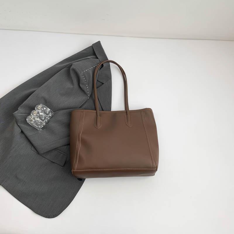 Retro large-capacity bag women's bag 2025 autumn new trendy versatile tote bag large-capacity shoulder commuter bag