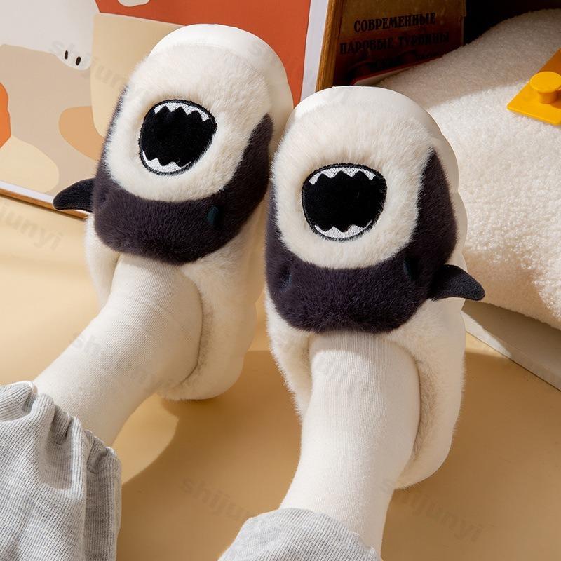 Fashion Winter Women's Cotton Slippers Cartoon Couple Non-Slip Warm Indoor Home Slippers Plush Fluffy 2025 Comfortable Floor Slippers