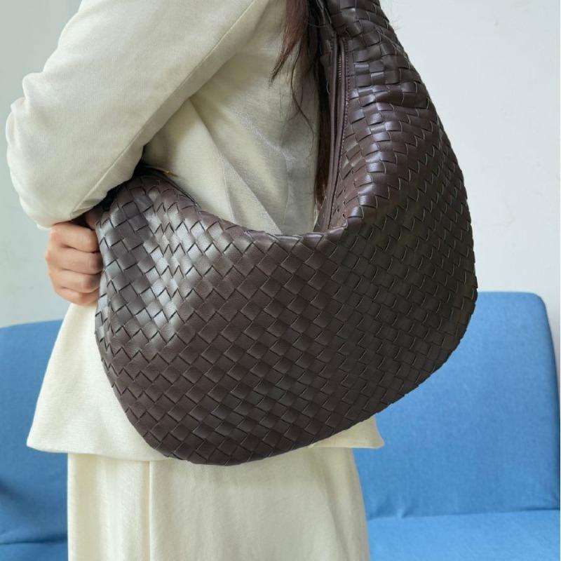 Popular Woven Bag, Oversized Fashion Kink Bag, New Large-capacity Shoulder Bag In Stock.