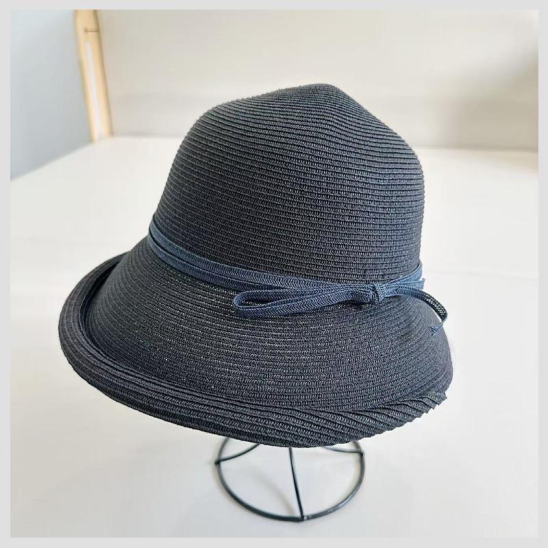 Spring and summer Hepburn style literary and simple crimped fisherman hat beach face covering sun hat foldable sun protection hat women