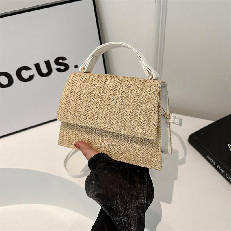 Trendy Woven Small Square Bag For Women Perfect For Everyday Use In Spring