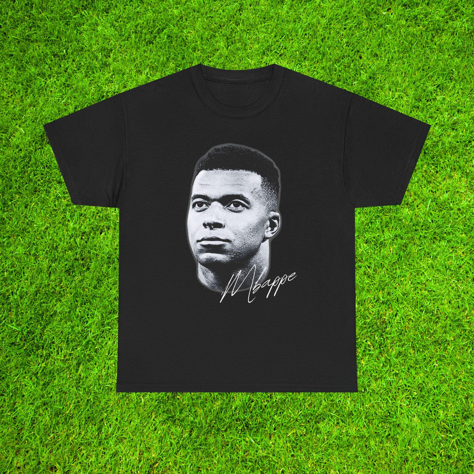 Kylian Mbappe T-Shirt Real Madrid PSG France Soccer Fan Gift Football Legend T-Shirt Vintage Graphic Tee Streetwear Clothing Monaco Merch M