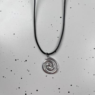 Vintage Spiralovitý Vírový Přívěsek Náhrdelník Ručně Pletený Kožený Provázek Náhrdelník Pro Ženy Boho Goth Náhrdelník Módní Y2K Šperky
