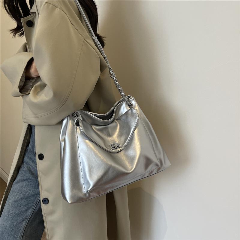 Textured Large-capacity Simple Shoulder Bag Women's New Casual Simple Commuter Tote Bag Fashionable Underarm Bag