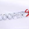 Mini Cooper S Logo na kufru Kovová samolepka - Znak pro upravené auto