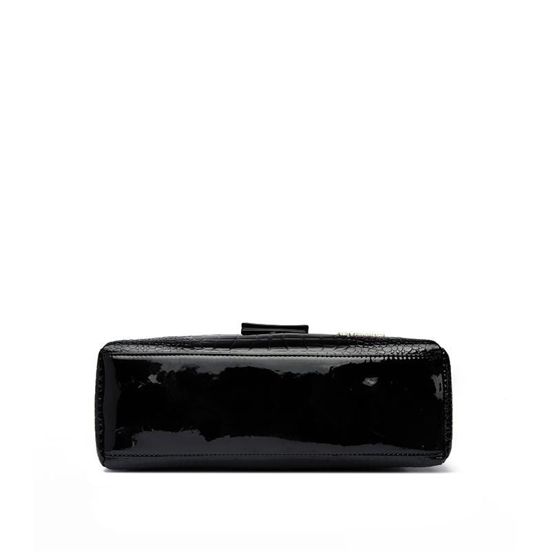 Glossy Crocodile Texture Handbag with Square Buckle Design for Women Daily Office Use Chic Elegant Style