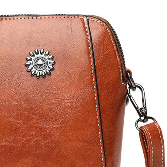 Lady Shoulder Bag Pure Color Retro Faux Leather Detachable Adjustable Shoulde Strap Lipstick Phone Card Key Storage Crossbody Bag for Dating Commuting