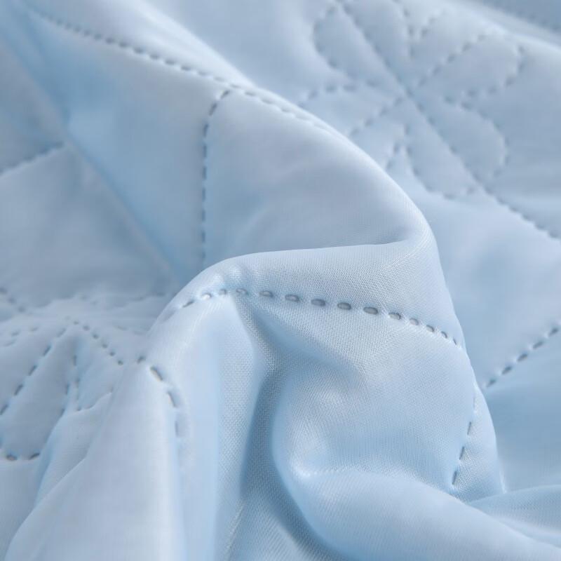 Yalu Ice Silk Cooling Quilt