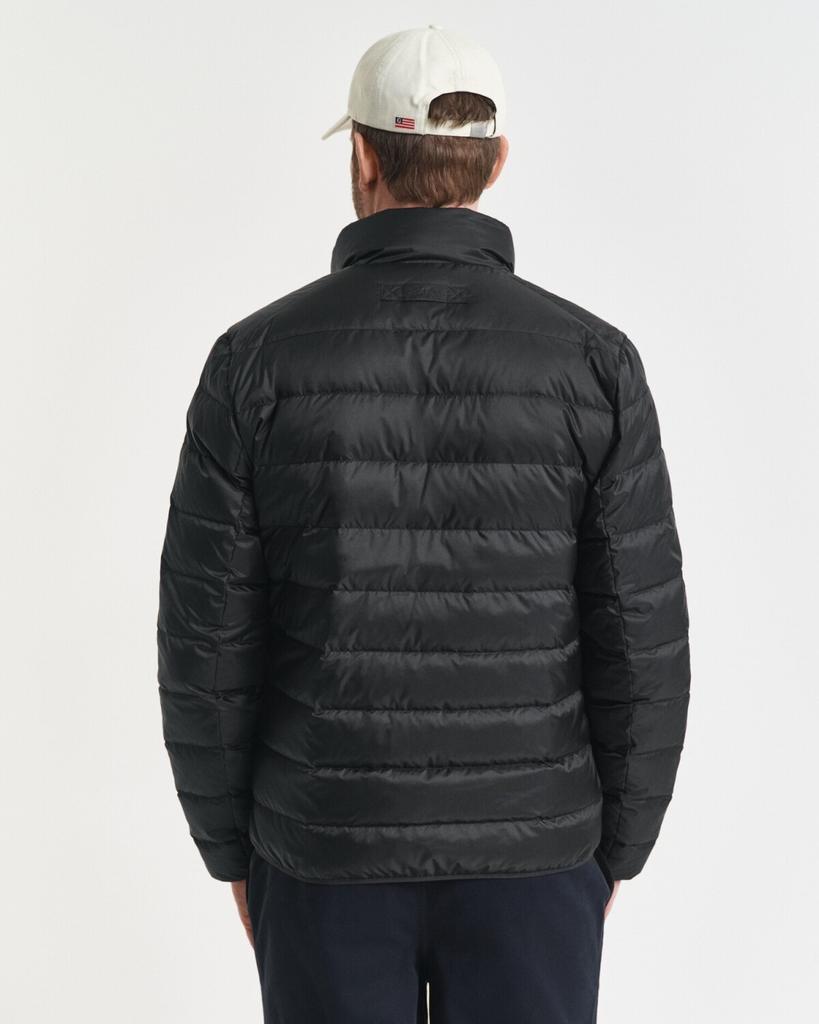 Зимняя куртка GANT Light Down Jacket на двусторонней молнии черная