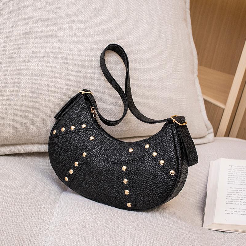 Ladies bag personalized crescent bag rivet splicing underarm portable women's bag fashionable lychee pattern shoulder mobile phone bag