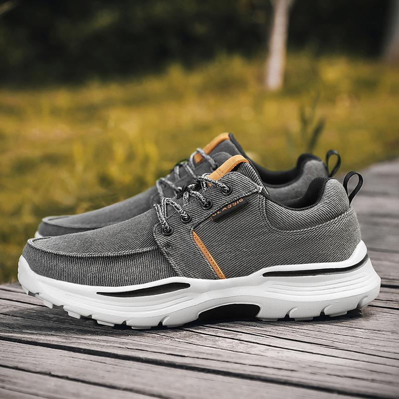Men's Shoes Loafers Casual Shoes for Men Slip-on Breathable Thick Soled Canvas Shoes Fashion Work Shoes Men Walking Sneakers
