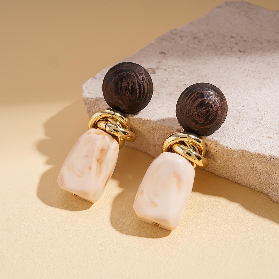 DIGADAGU Metal Wrap Resin Irregular Dangle Earrings New Simple Vintage Earrings Women Daily Zircon Accessories
