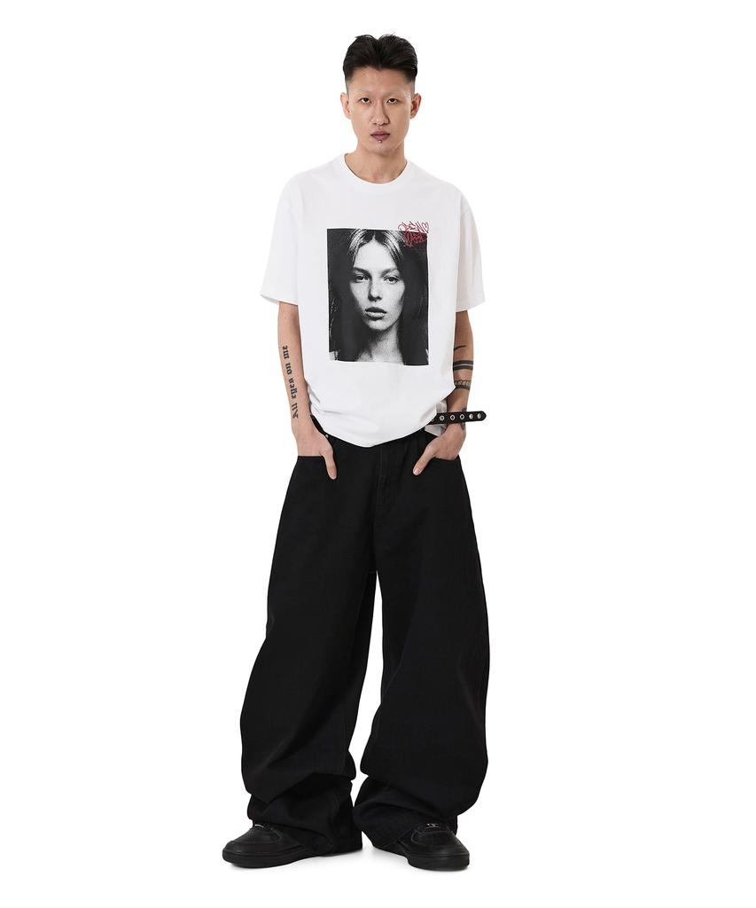 Opeunyadeu(Owai) Portrait Tee - White