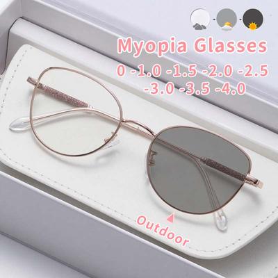 Fashionable Cat Eye Photochromic Myopia Glasses Simple and Elegant Anti Blue Light Street Photography Glasses Diopter To -4.0
