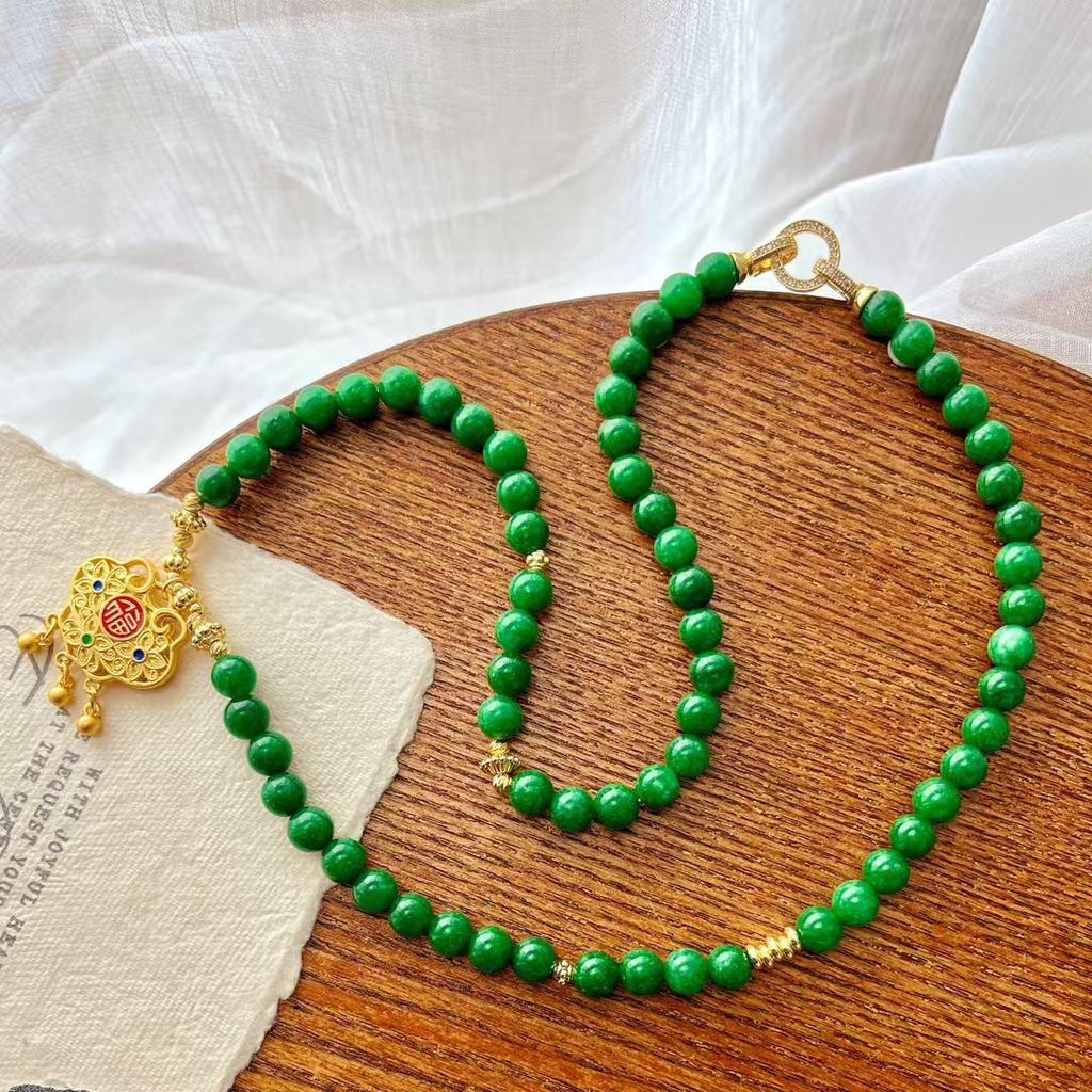 Vintage Imitation Jadeite Dry Blue Quartz Rock Ruyi Lock Necklace Sweater Chain